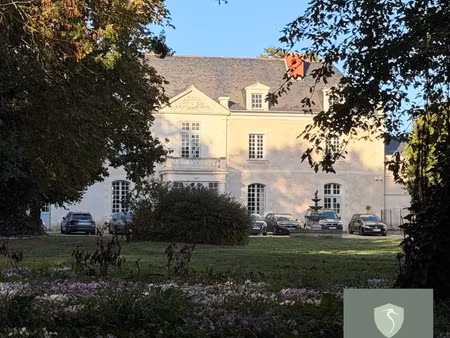 bureaux privatifs & postes en open space – château de la romanerie