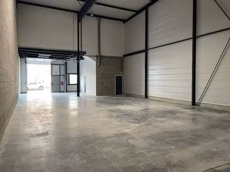 immobilier professionnel à louer aubergenville