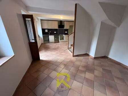 location maison 4 pièces 75 m² à prades-sur-vernazobre (34360)