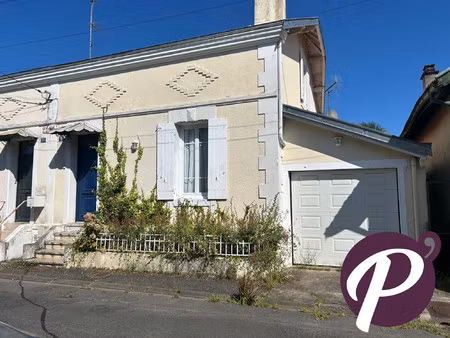 maison avec terrasse et jardin