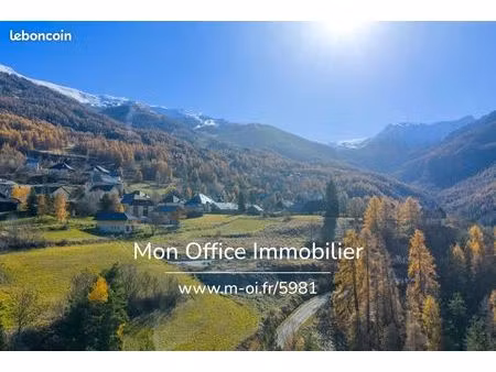 terrain 735 m² les orres