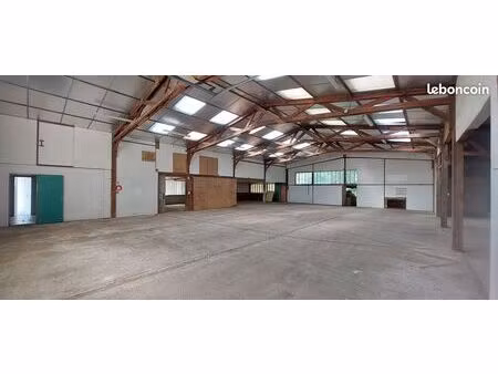 bâtiment de stockage