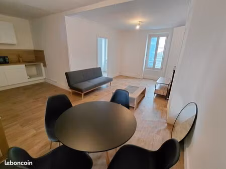 grand t2 meublé 40m² centre ville de mâcon 5 minutes de la gare  rue lacretelle