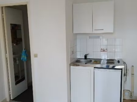 studio 19m2 pontoise gare 580 cc