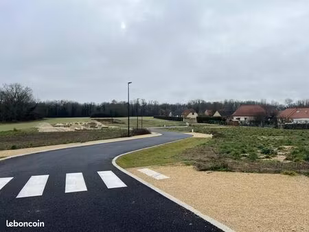 terrain 482 m² saint lye