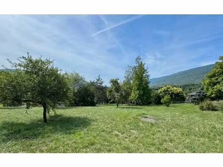 terrain bassy m² t- à vendre  150 000 €