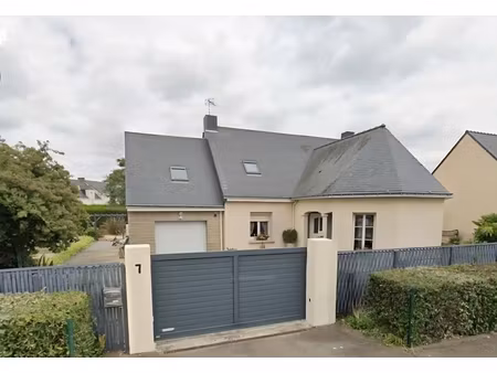 vente maison 5 chambres et un bureau centre bourg