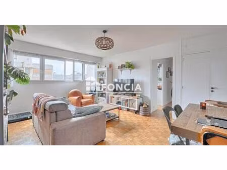 village jeanne d'arc - 3 pieces (63 11 m2) avec parking- vue degagee calme et lumineux