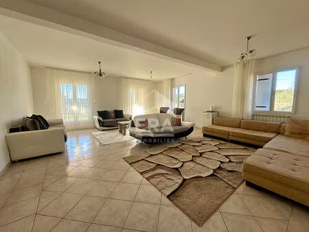 maison à vendre à vidauban 170m² - 7 pièces