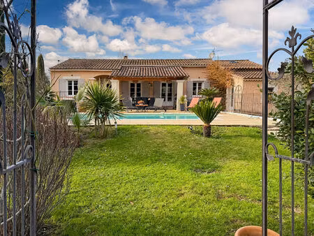 villa plain pied piscine