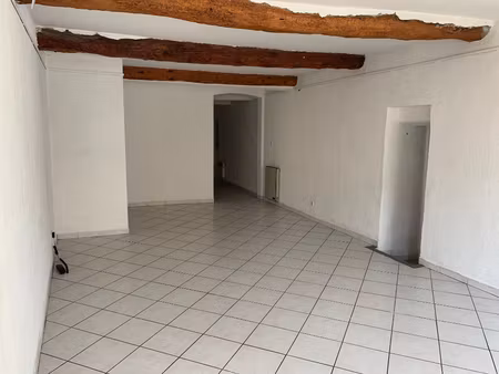 local commercial - les milles - 2 pièces - 55m² - 800€
