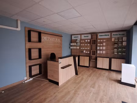 location local commercial 2 pièces  49.00m²  chelles