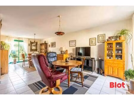 vente maison à bruz (35170) : à vendre / 99m² bruz