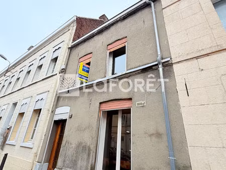 maison de ville à rénover - entre le musée de la chartreuse et la fac de droit