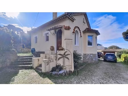 maison meublée avec dépendance à portissol