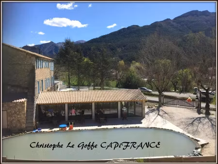propriété à vendre castellane 30 pièce(s) 450m2 614 999€