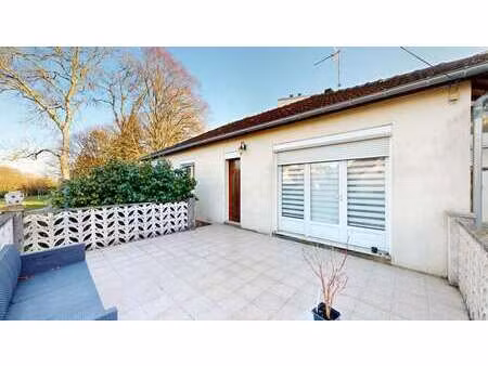 vente maison à cherbourg-en-cotentin (50100) : à vendre / 108m² cherbourg-en-cotentin