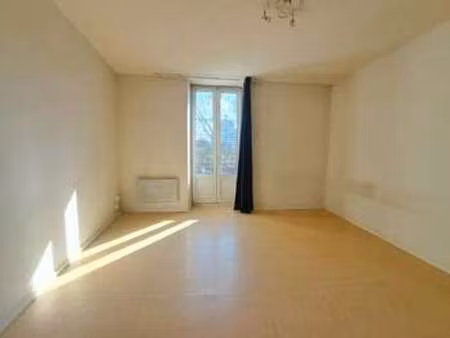location appartement t1 à nantes toutes-aides (44000) : à louer t1 / 26m² nantes toutes-ai