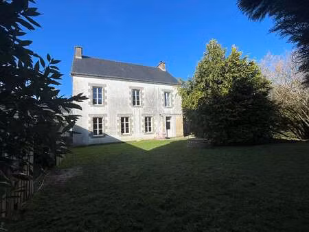 vente maison à elven (56250) : à vendre / 173m² elven