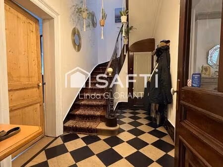 maison 5 chambres-jardin-terrasse-stationnement privatif fermé