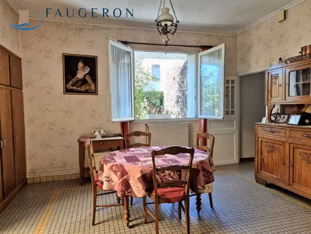 port plaisance - maison à rénover sur parcelle 512 m2 proche