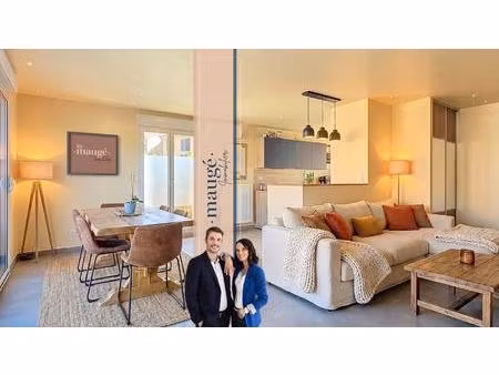 maison - mitoyenne - 4 chambres - dont 1 suite parentale - garage - jardin - proche commod