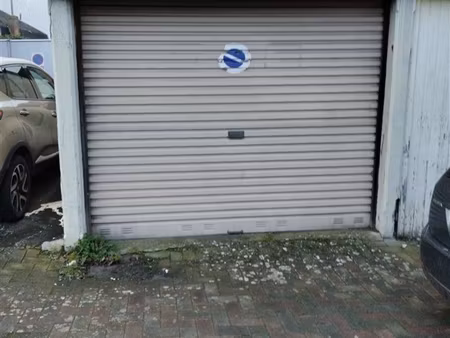 vente garage 16 m²