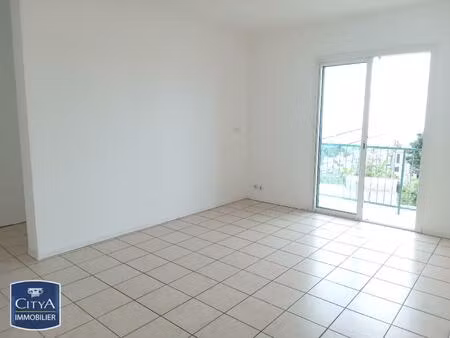 location appartement 2 pièces 37m² le tampon 97430