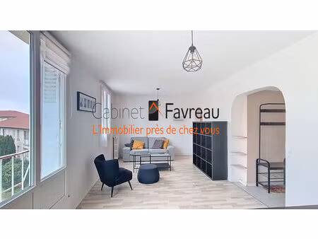 appartement de deux pièces principales - cave - ligne14 à 3 minutes