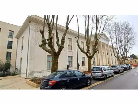 location bureau montpellier 1 646 m²