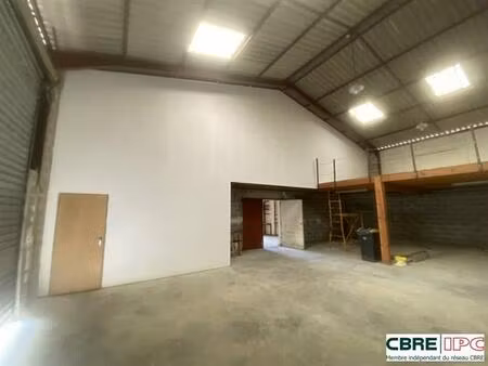 vente local d'activités saint avit 282 m²