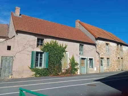 jolie maison de village