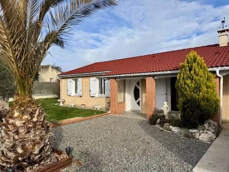 maison de plain pied de 115 m2 - lherm