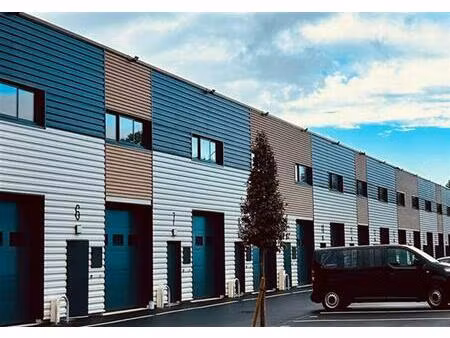 location local d'activités epinay sur seine 1 044 m²