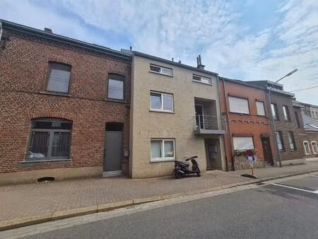 appartement te huur in hoegaarden met 2 slaapkamers