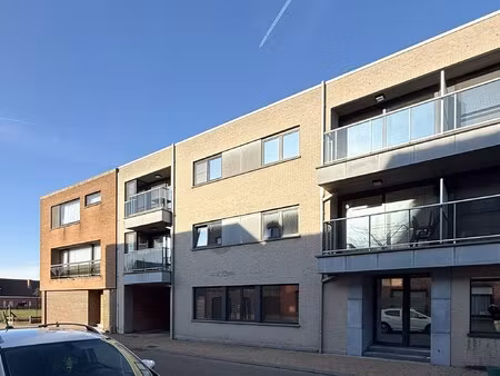 appartement te huur in sint-niklaas met 1 slaapkamer