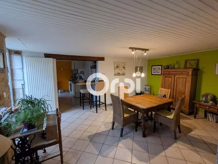 vente maison 4 pièces 122 m² à cubjac-auvézère-val d'ans (24640)  151 300 €