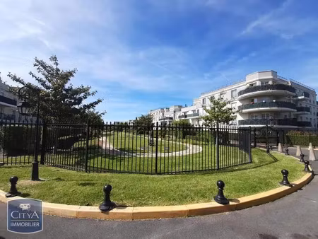 appartement à louer 2 pièces 41 m² - montévrain (77) - 842€