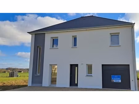 maison neuve de 2025  6 chambres  aucun travaux  proche écoles  bus college  médecins  vue