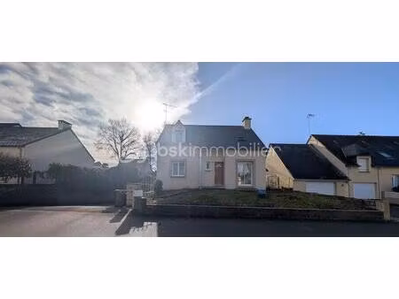 maison de 100 m² à javene