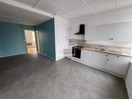 appartement t2 39m² centre de perenchies