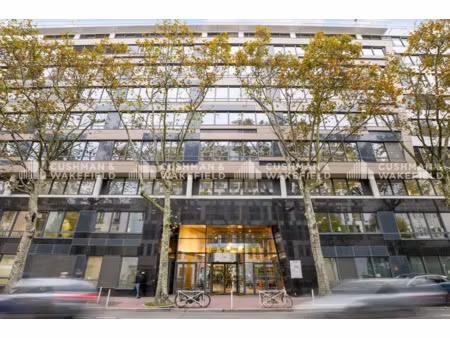 bureaux à louer à montrouge - le fairway  immeuble emblématique et innovant aux portes de 