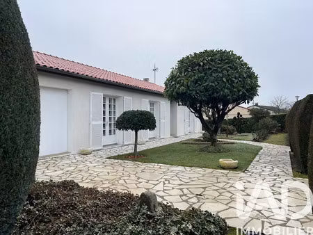 vente maison 4 pièces 129 m² à saint-mesmin (85700)  198 500 €