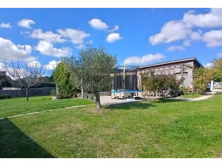 maison écologique lumineuse  aérée et spacieuse de plain-pied