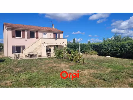 vente maison 5 pièces 110 m² à beaufort (38270)  215 000 €