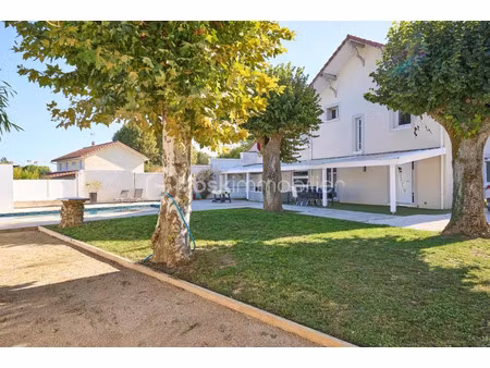 annonce vente maison 6 pièces de 178m2 à pusignan (69330) - paruvendu.fr ref 992784671931