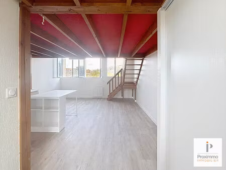 location appartement 2 pièces 53m²