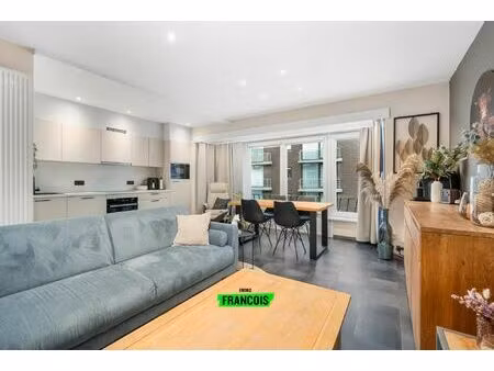 appartement te koop in oostende met 2 slaapkamers