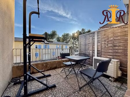 appartement t2/3 de 80m² env avec terrasse et place de parking