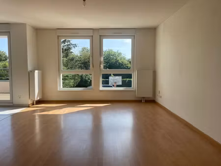 location appartement 3 pièces 72m² eschau 67114